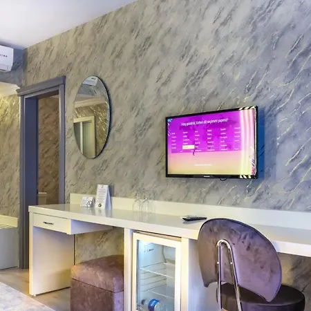 ホテル Kirbiyik - Alanya 5*