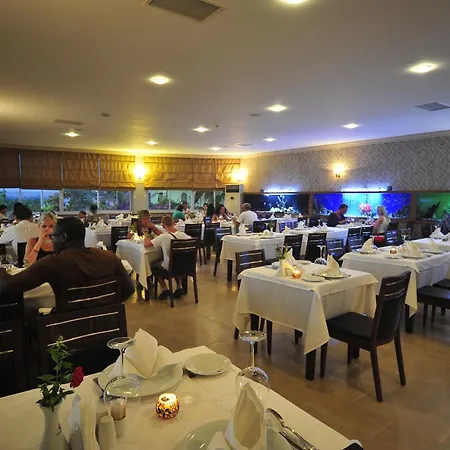 ホテル Kirbiyik - Alanya 5*
