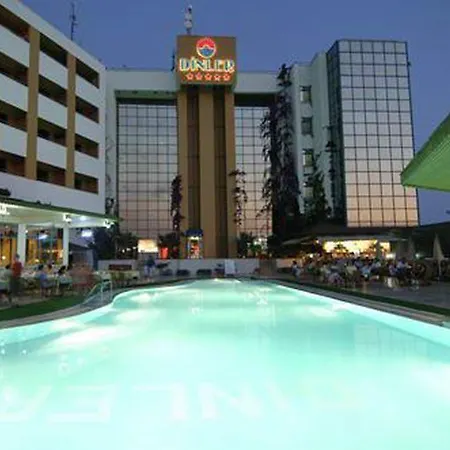 ホテル Kirbiyik - Alanya 5*